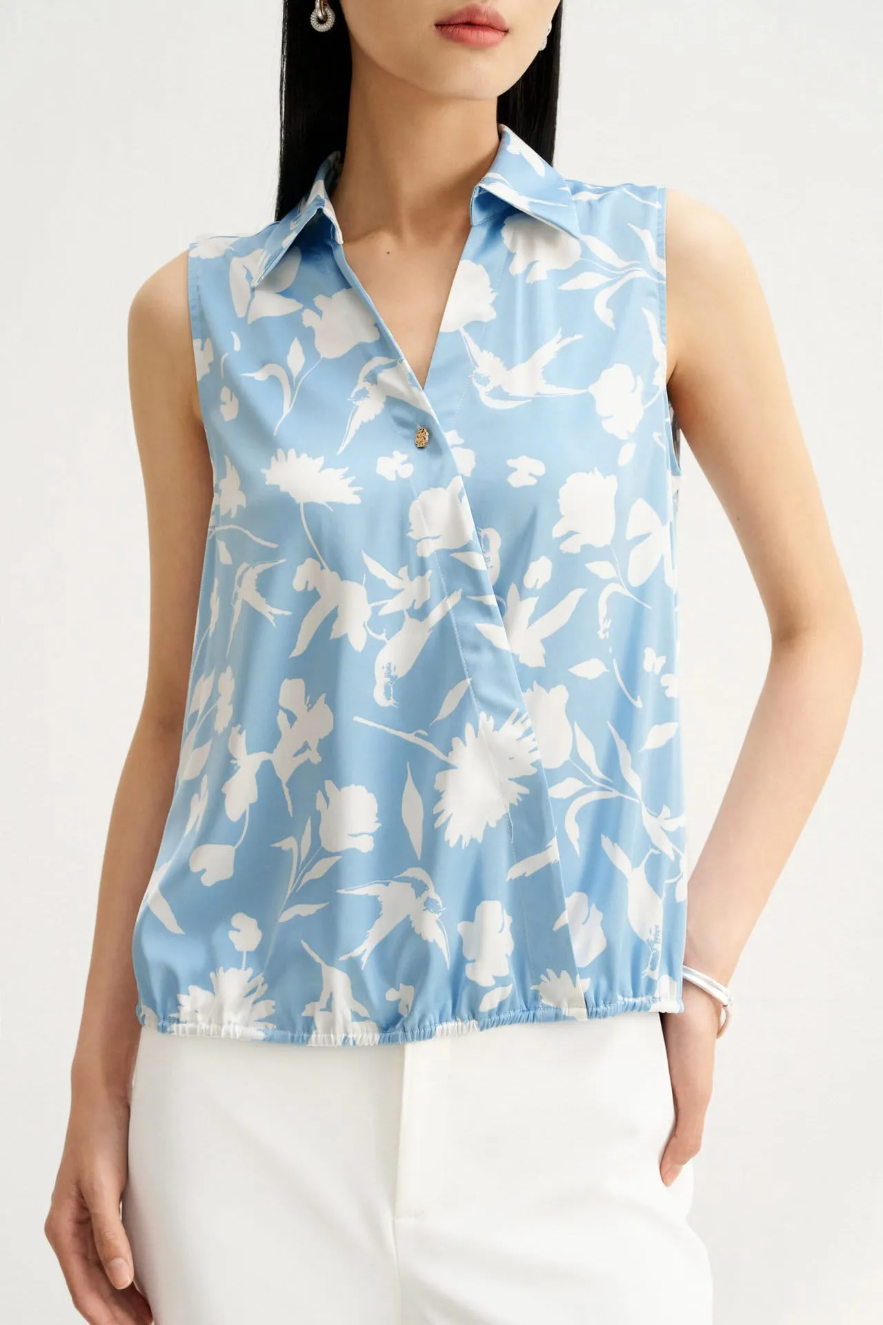 Sleeveless Floral Wrapped Blouse