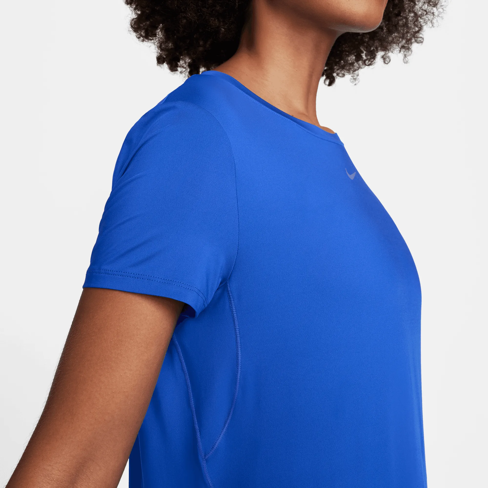 Women's One Classic DRI-FIT Sort-Sleeve Top (405 - Hyper Royal/Black)